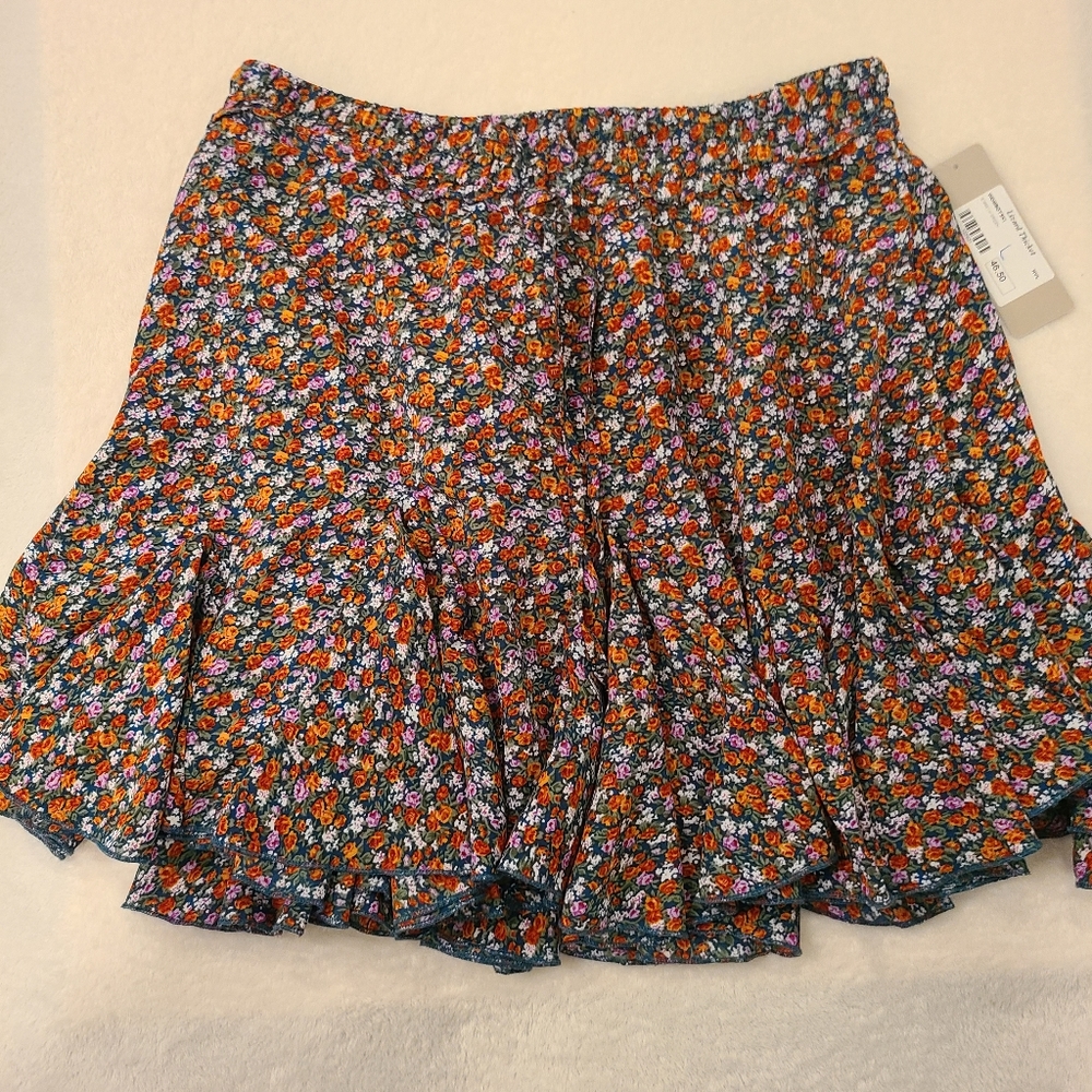 Soft, silky flowery skirt